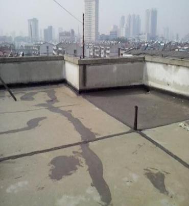 肃北漏水维修 楼顶漏水是什么原因，楼顶漏水维修方法是什么?
